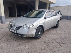 Nissan Primera 2003 Silver