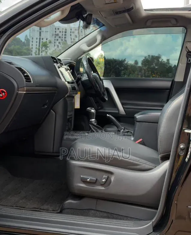 Toyota Land Cruiser Prado 2020