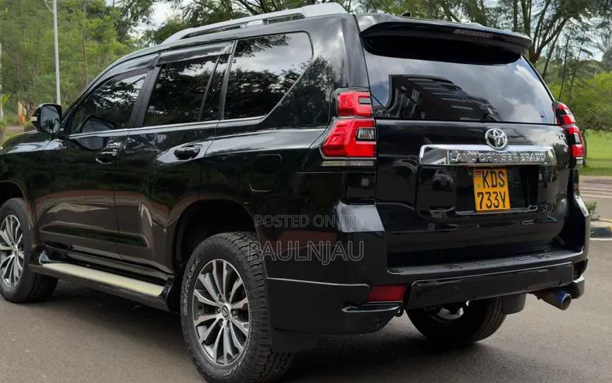 Toyota Land Cruiser Prado 2020