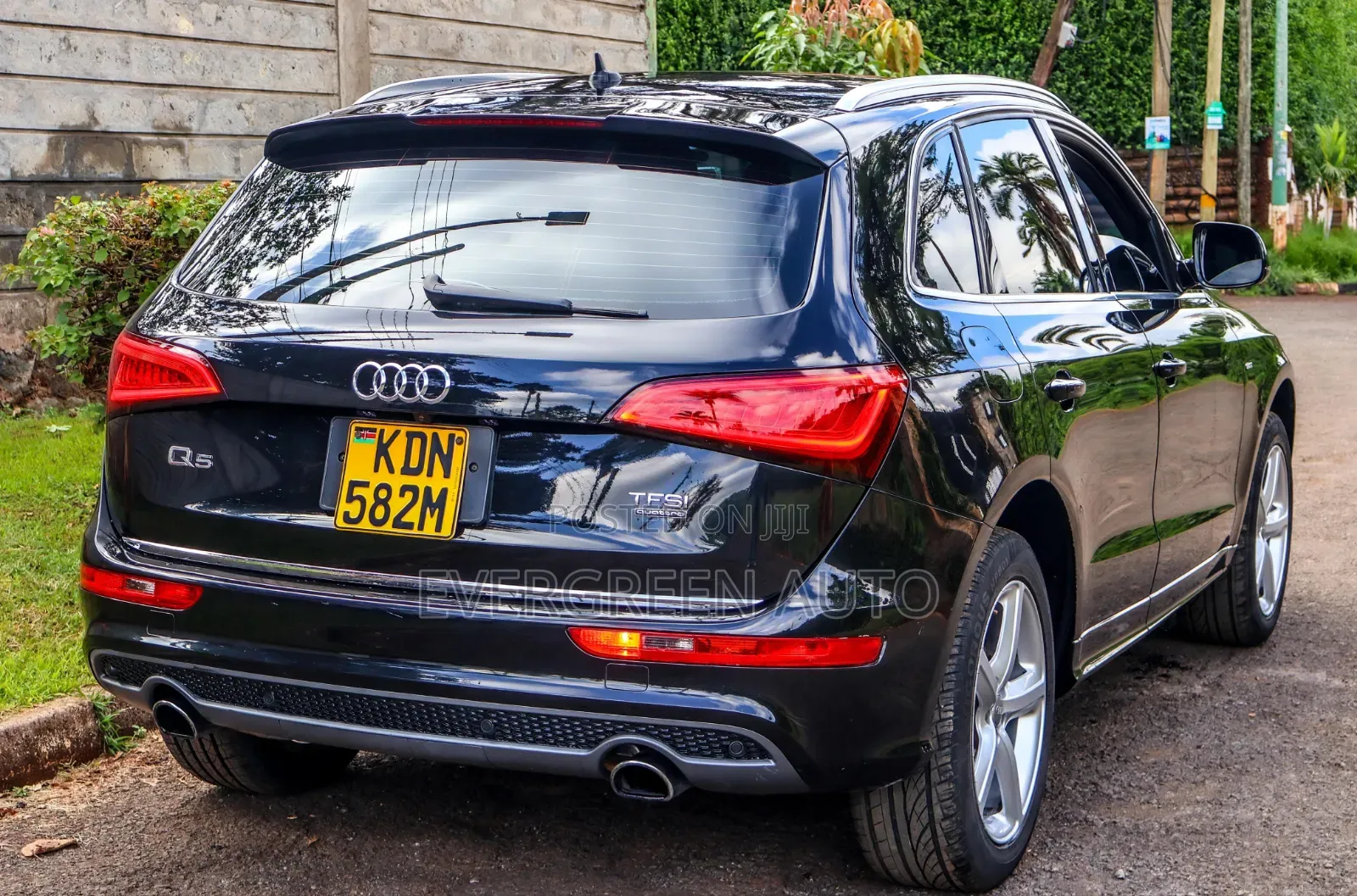 Audi Q5 2.0T Premium AWD quattro 2016 Black