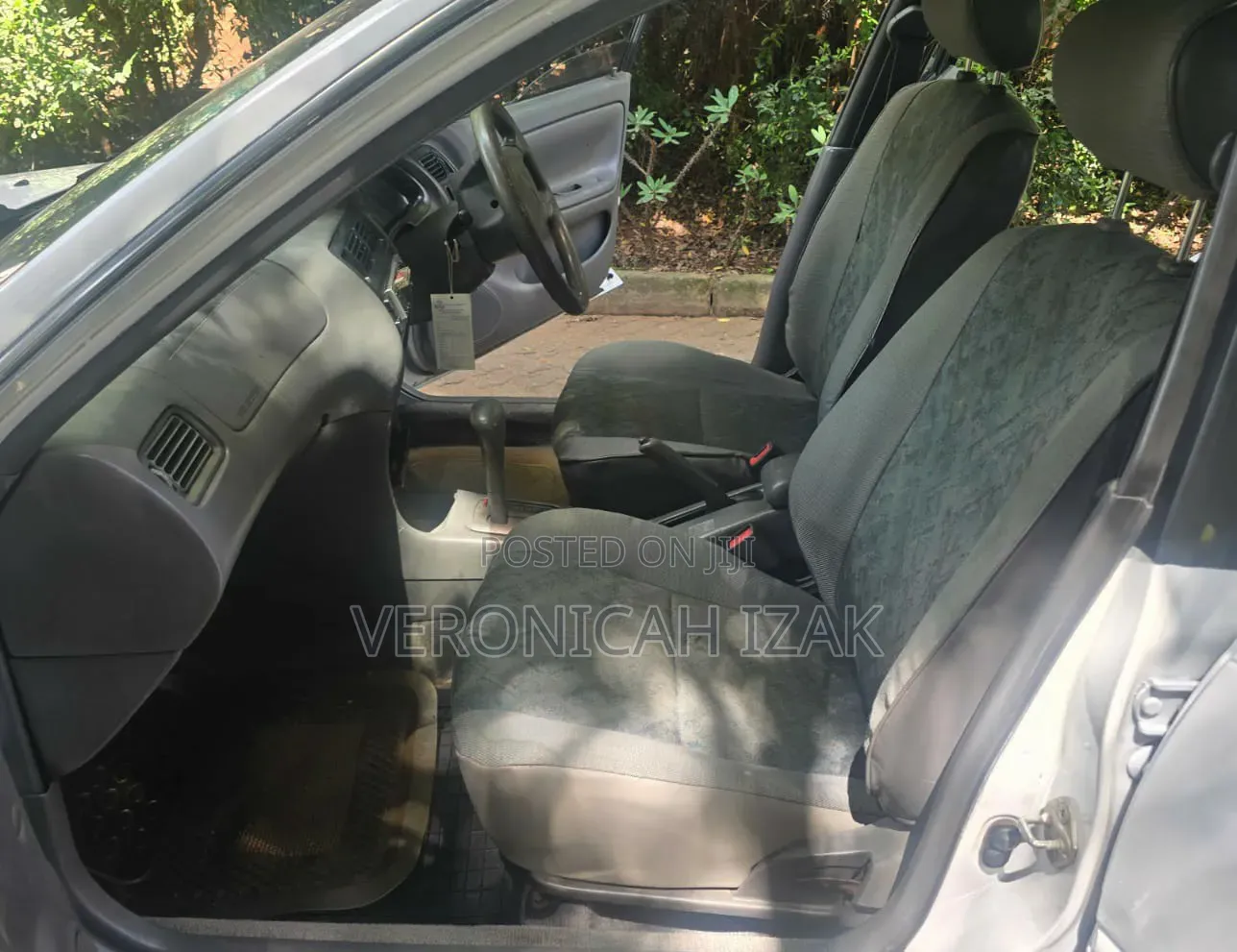 Toyota Corolla 1998 White
