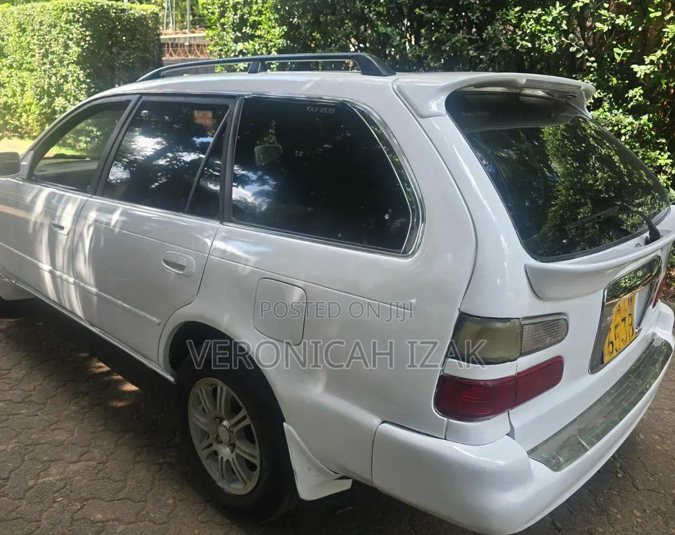 Toyota Corolla 1998 White