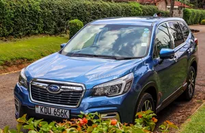 Subaru Forester Premium AWD 2019 Blue