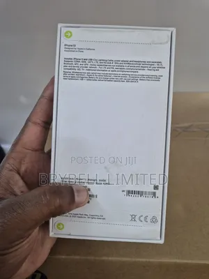 New Apple iPhone 13 256 GB Black