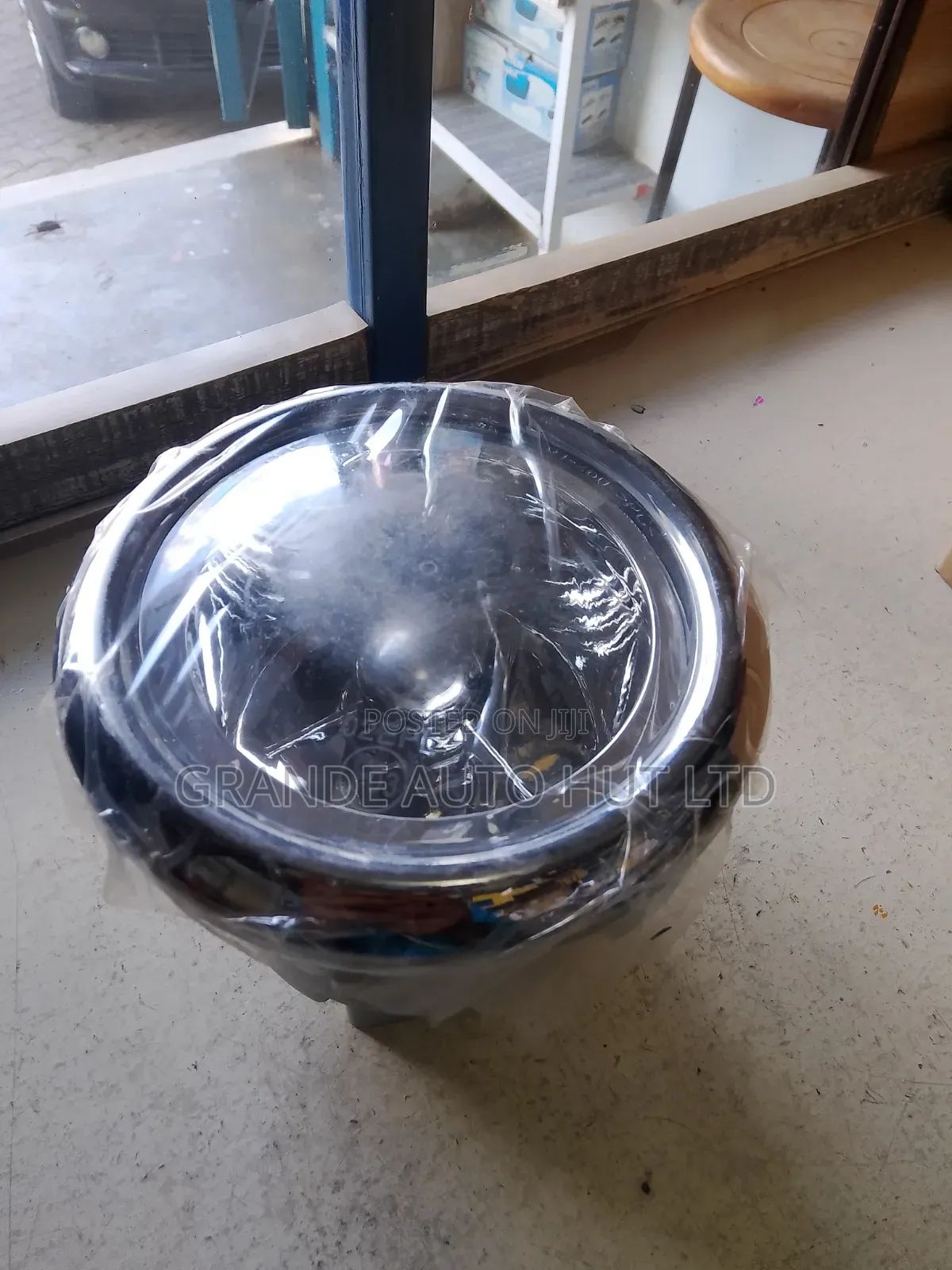 Fog Lamp Left Hyundai Santa Fe 2008