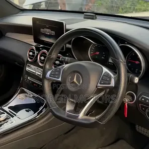 Mercedes-Benz GLC-Class 2018 Black