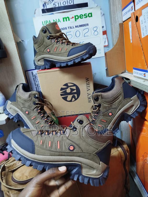 Light Weight Skyview Hiking Boot - thumbnail 9