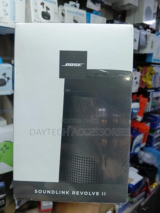 Bose Soundlink Revolve (Series Ii) Portable Bluetooth Speaker - thumbnail 3