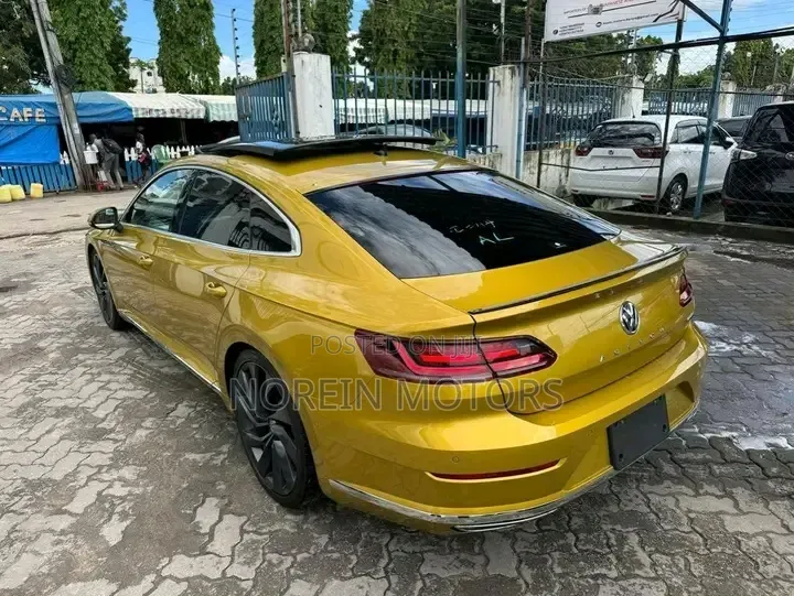 Volkswagen Arteon 2019 Gold