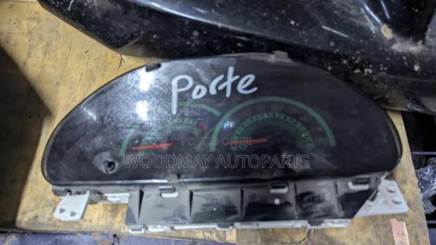 Toyota Porte Speedometer Clock - main view