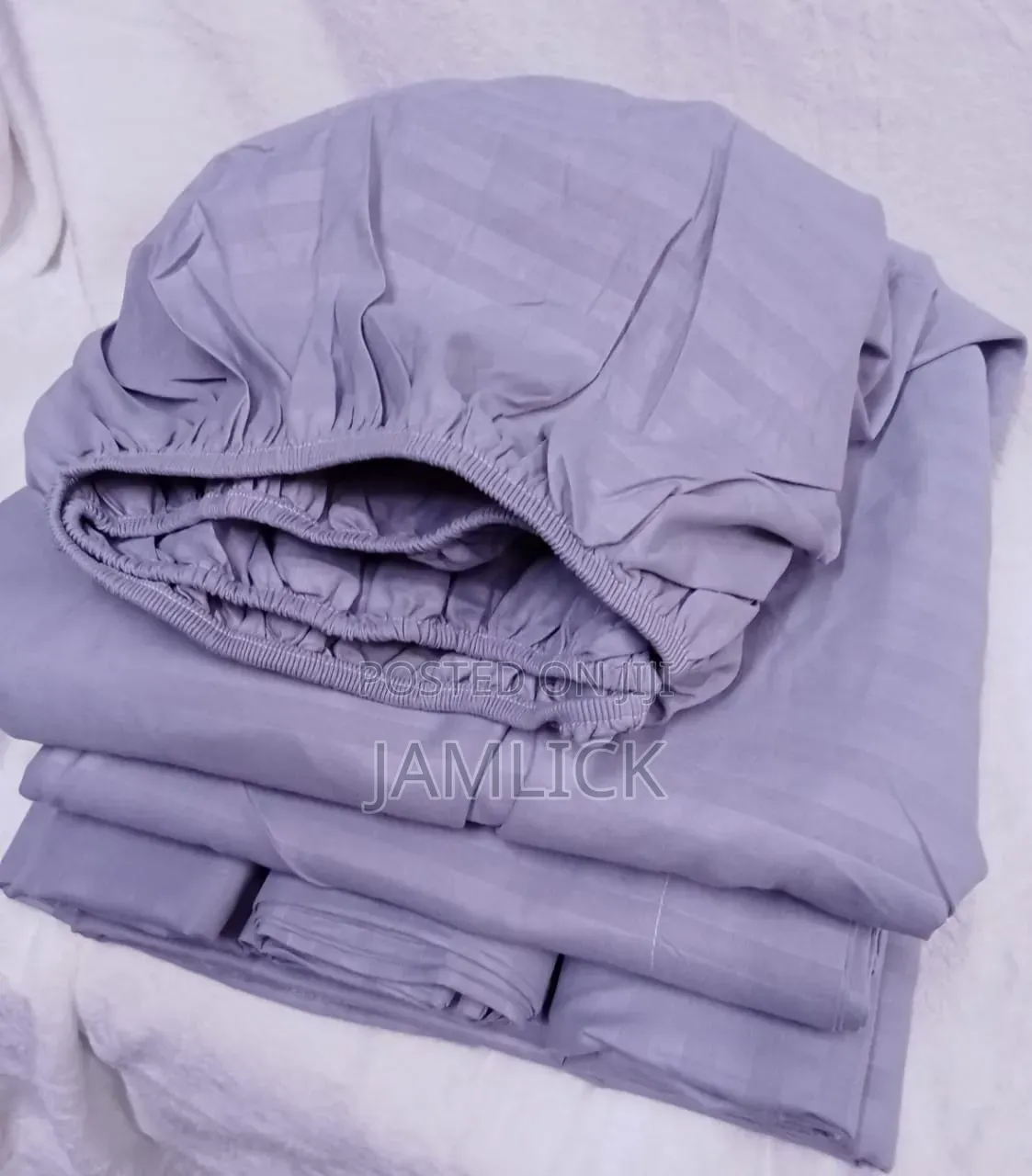 1 Fitted Bedsheet + 1 Straight Bedsheet + 4 Pillowcases Set - Rh