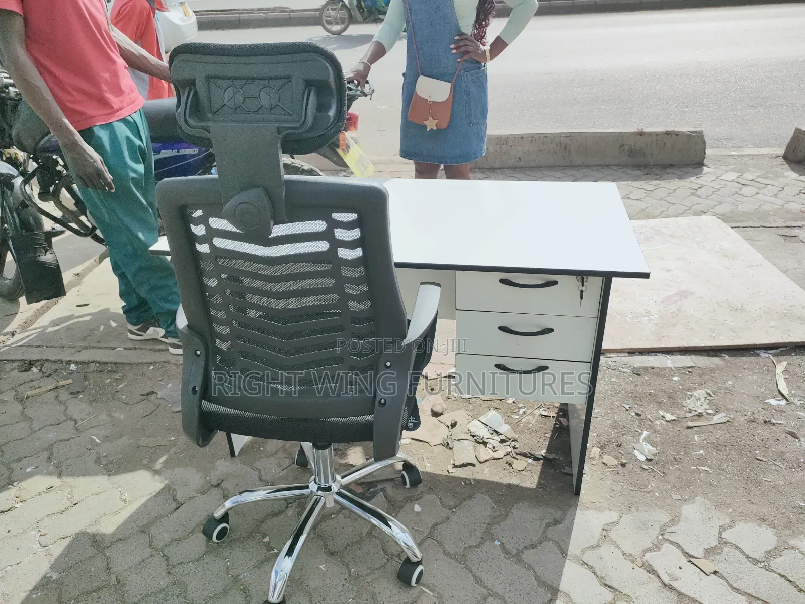 Office Organised With Brand New Desk Headrest Office Chair