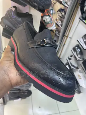 Gucci Sneakers