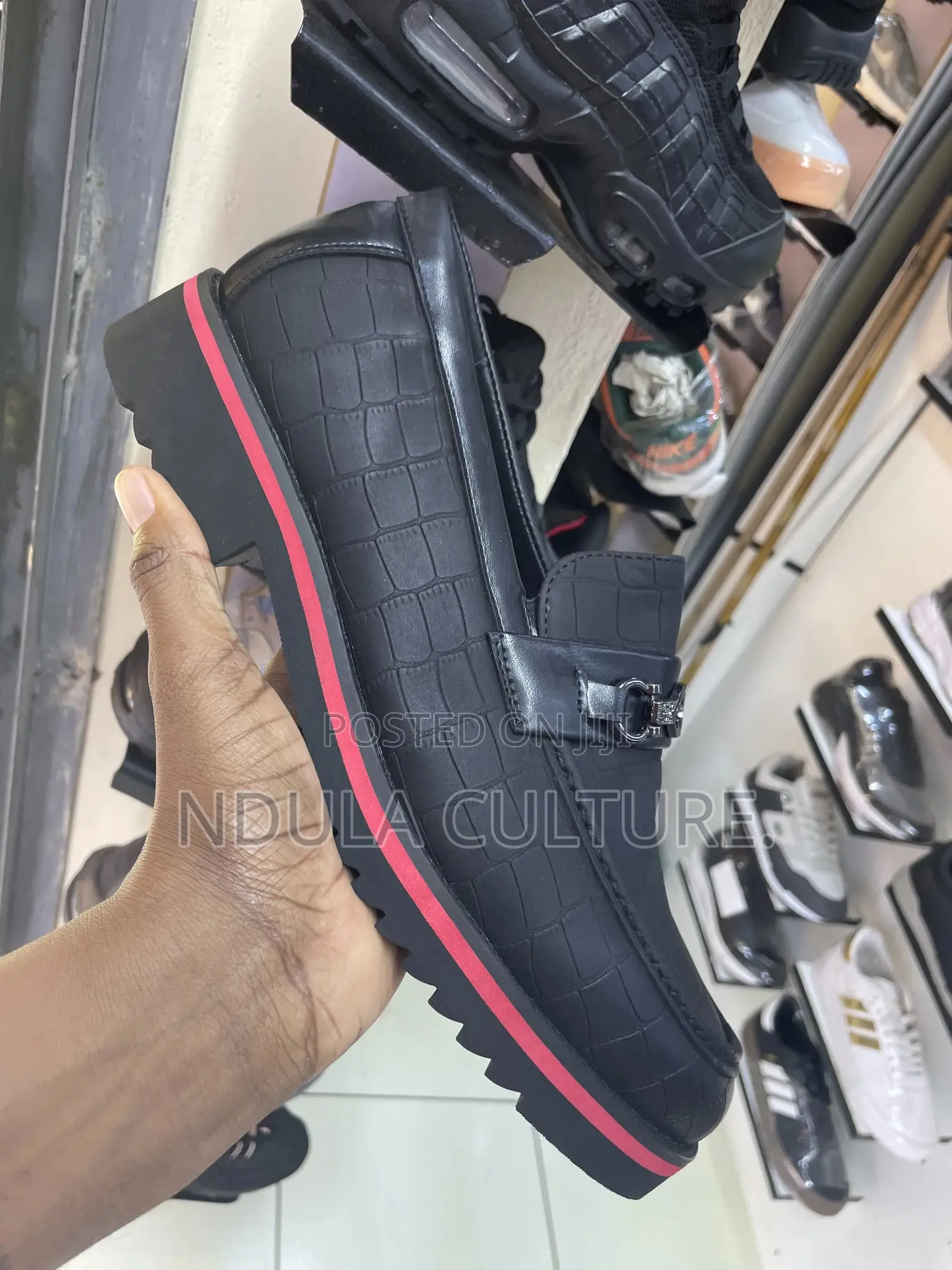 Gucci Sneakers
