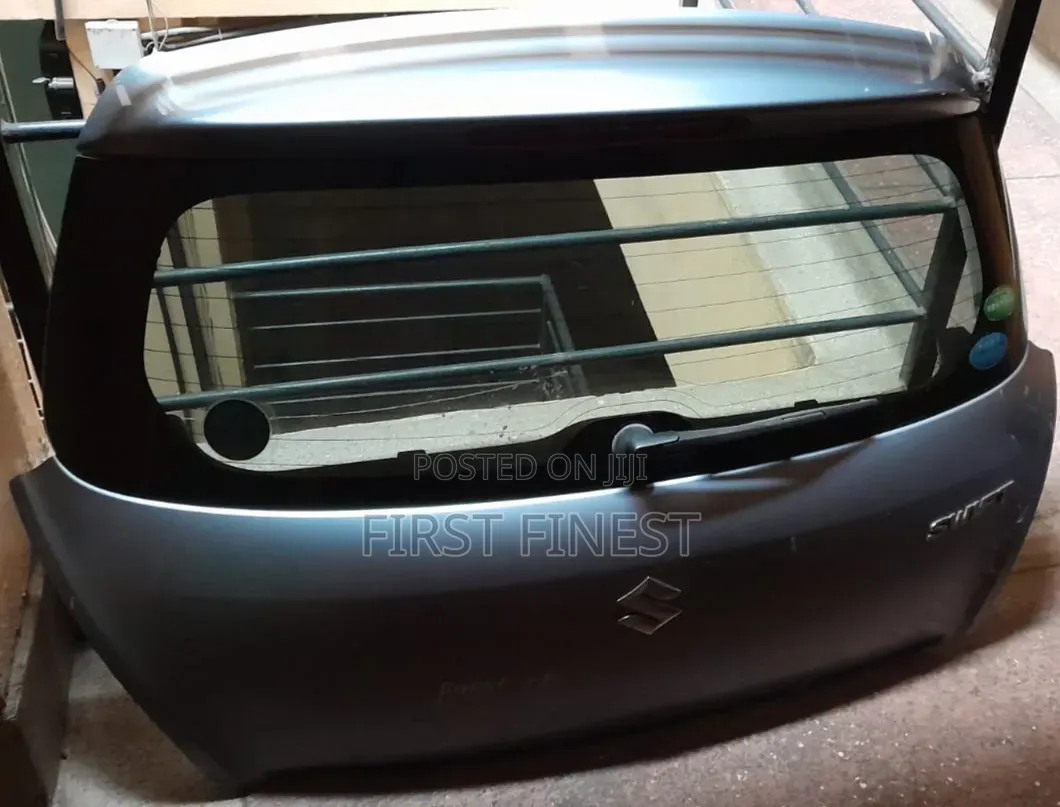Suzuki Swift Tailgate Complete With Spoiler