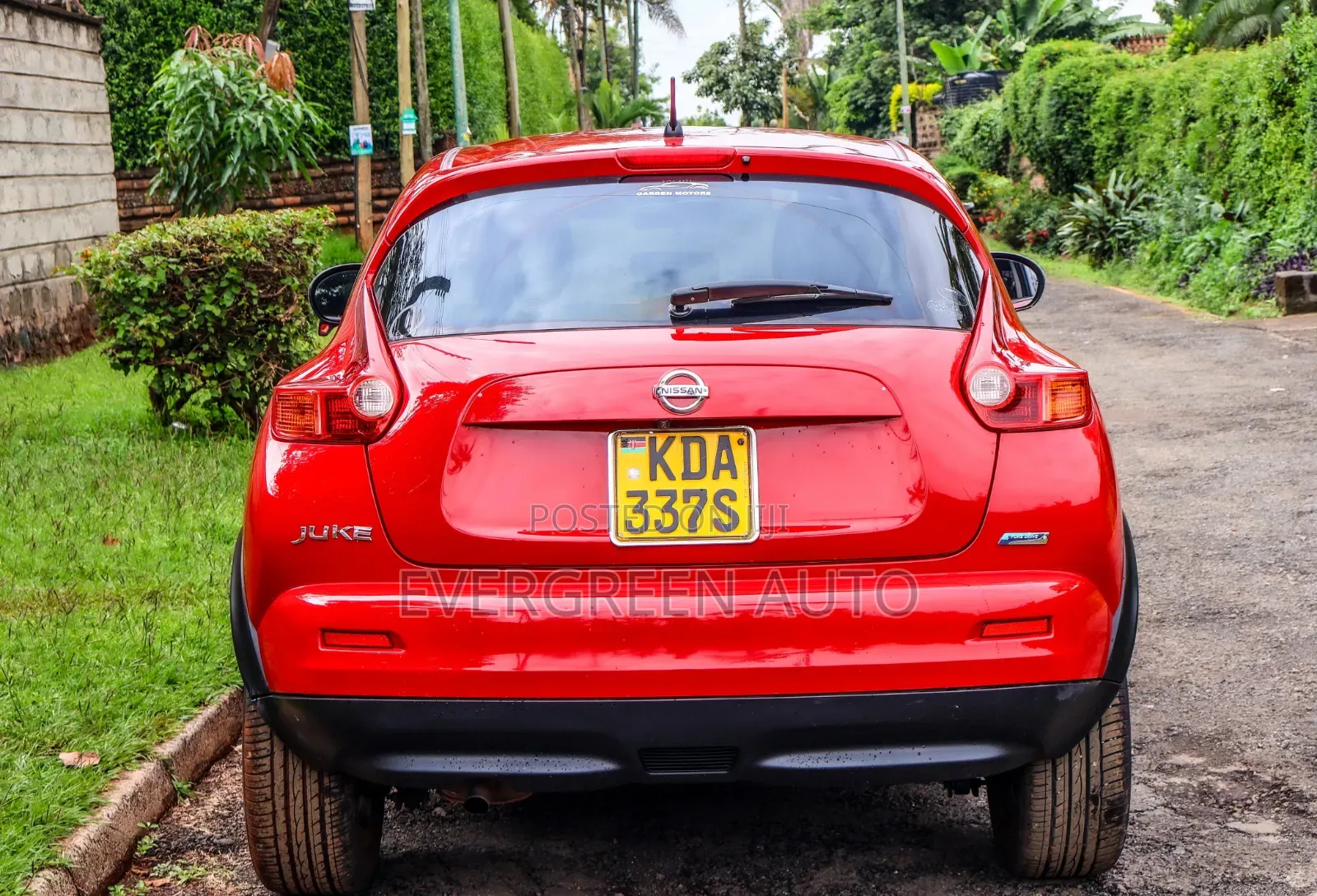 Nissan Juke 2013 Red