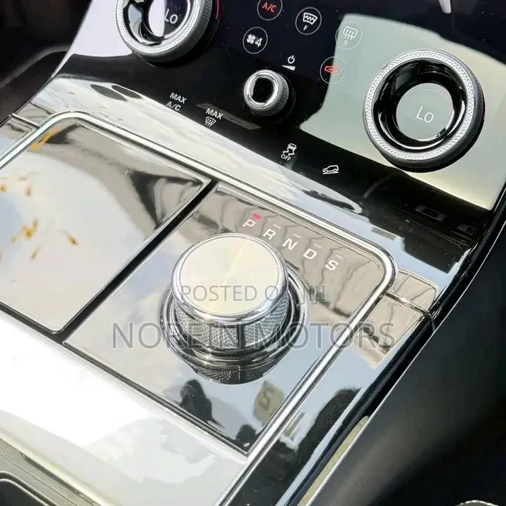 Land Rover Range Rover Velar 2019 Teal