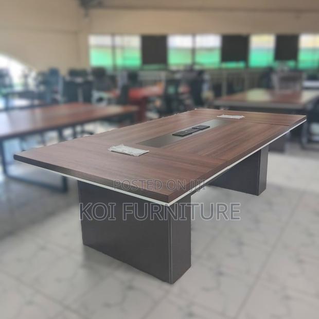 Boadroom Table; Nockup 3 Meters Boadroom Table - main view