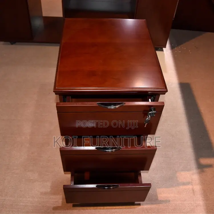 Office Desk; 1.8 Meters Executive Mahogay Desk