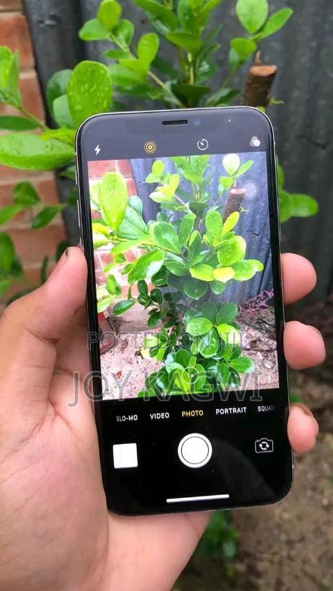 Apple iPhone X 64 GB White - thumbnail 2