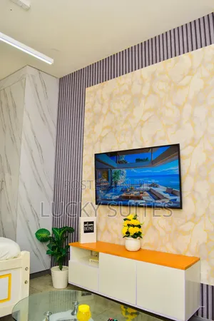 Calm Stay Studio With Scenic Trees View Perfect For Long-term Stays