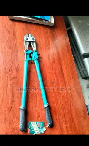 Total 24 Inch Bolt Cutter