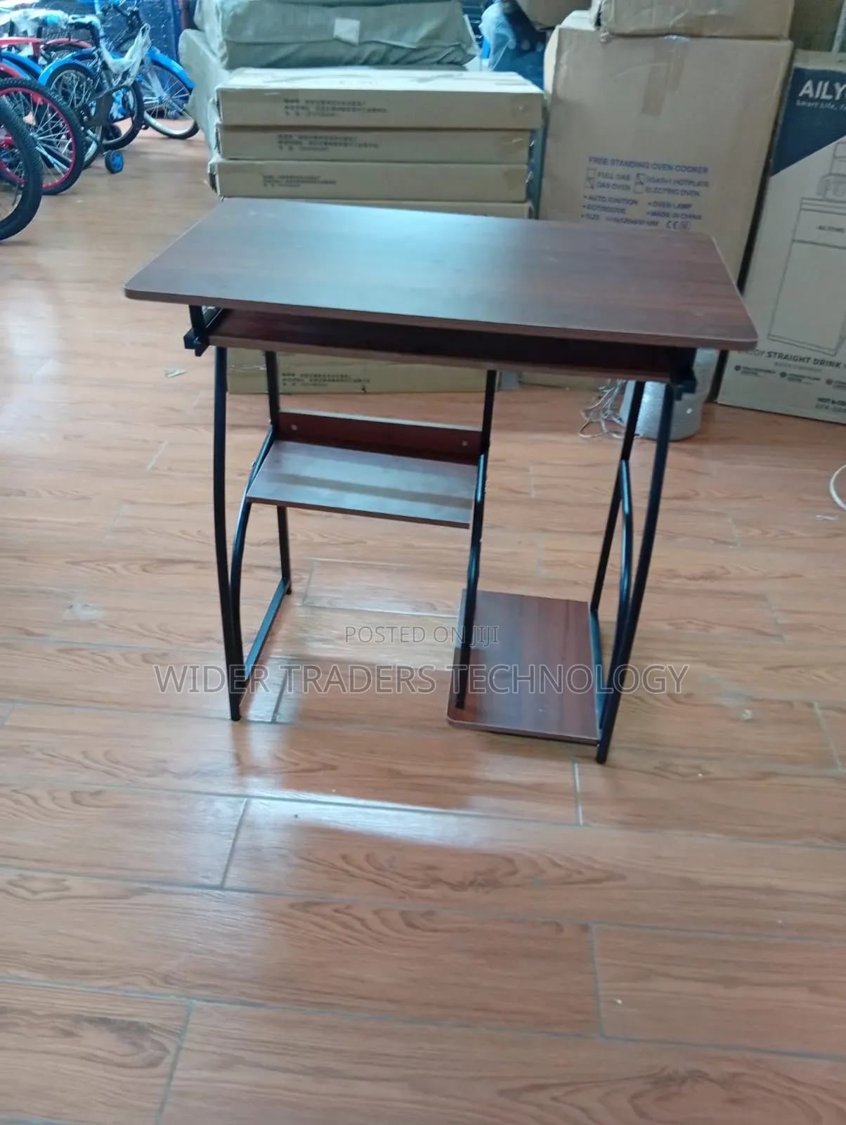1.2m Imported Study Office Desk
Available in Black
