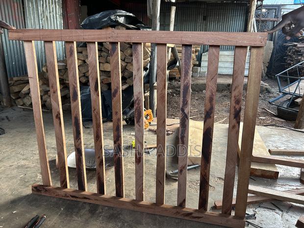 Wooden Baby Gate - thumbnail 3