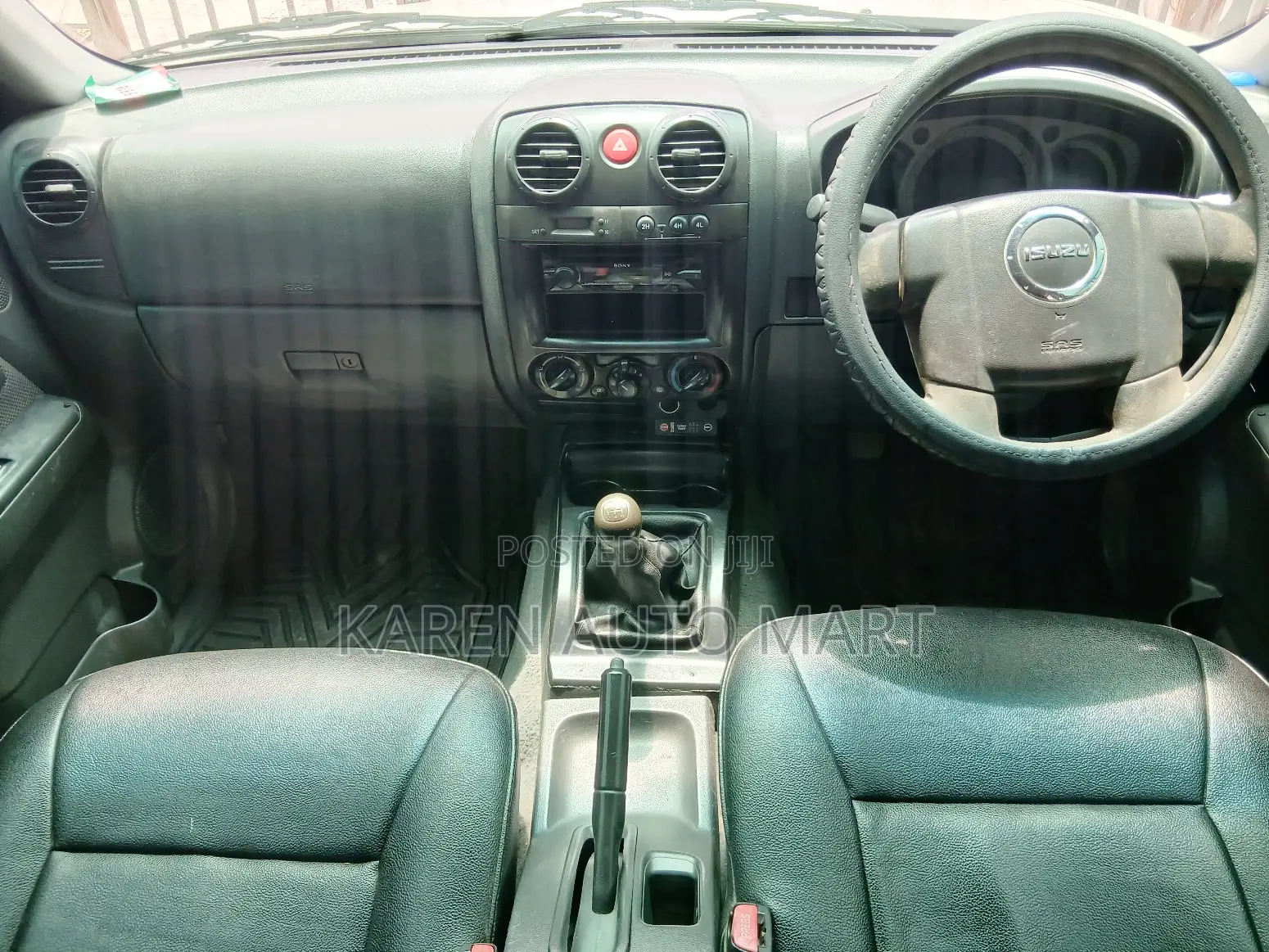 Isuzu D-MAX 2014 White