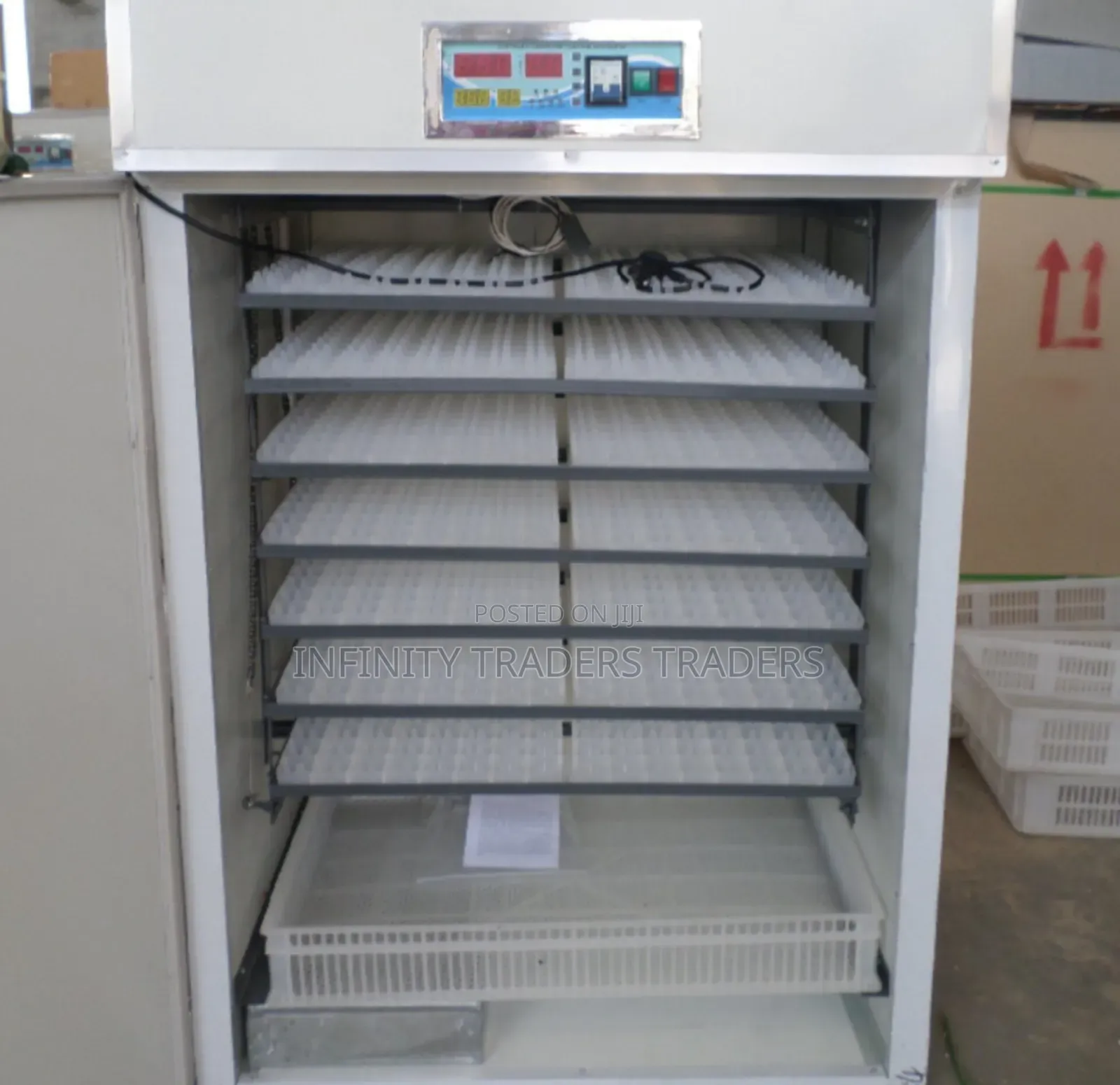 Egg Incubator;
 64 Eggs
