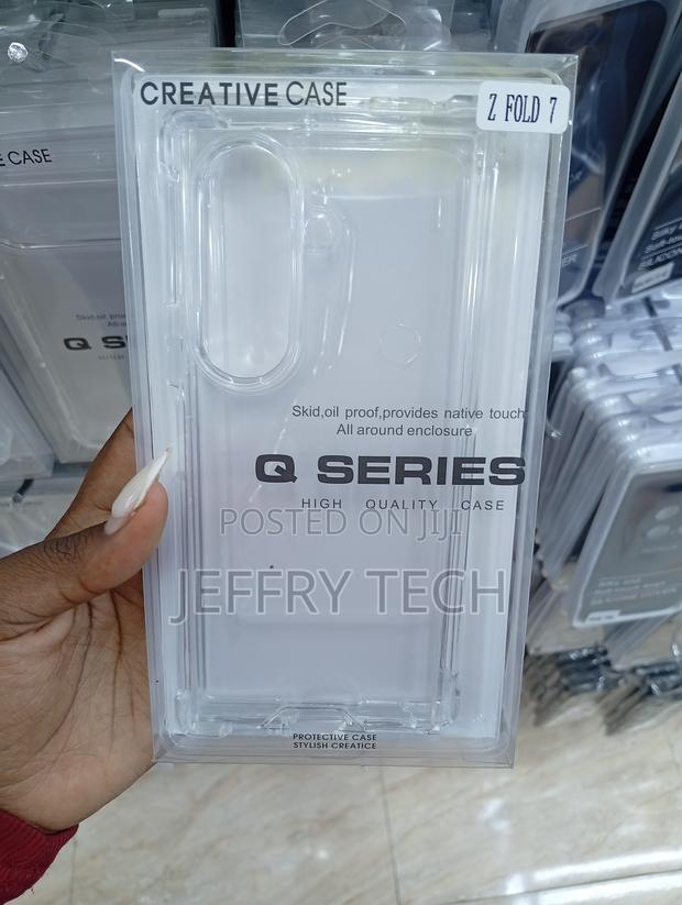 Samsung Galaxy Z Fold 6 Transparent Cover