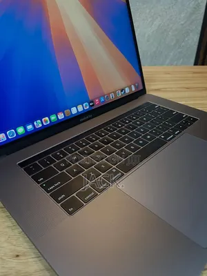 Laptop Apple MacBook Pro 2019 32GB Intel Core i9 SSD 1T