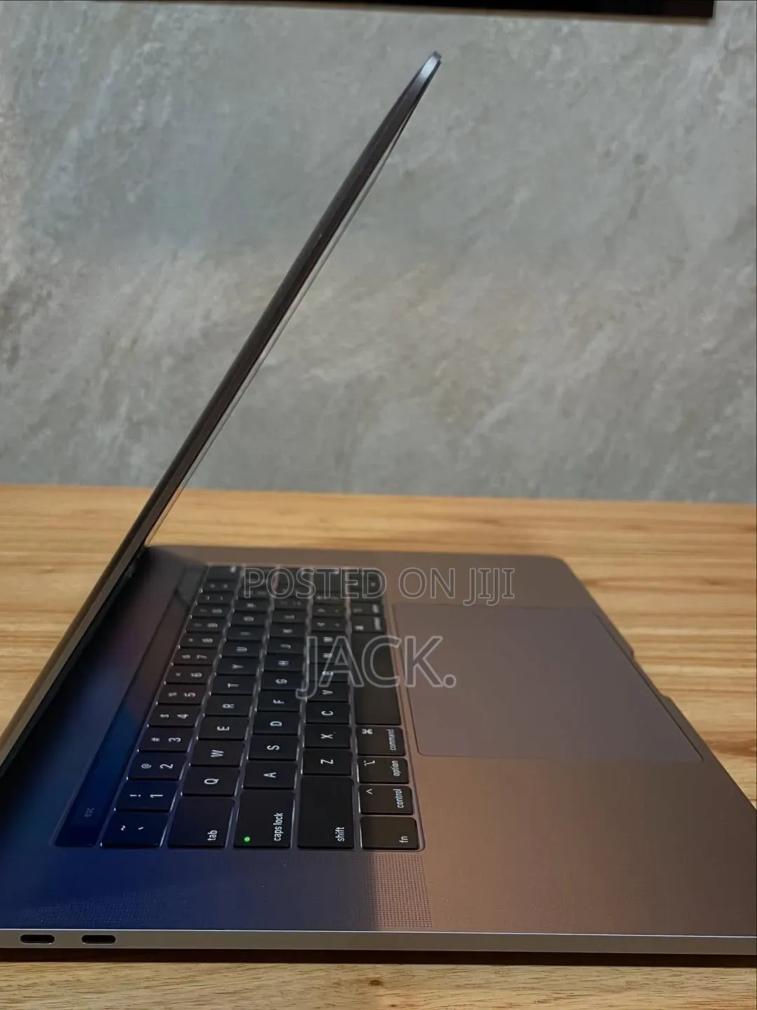 Laptop Apple MacBook Pro 2019 32GB Intel Core i9 SSD 1T