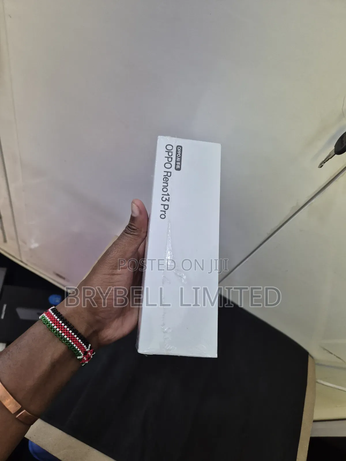 New Oppo Reno13 Pro 16 GB Purple