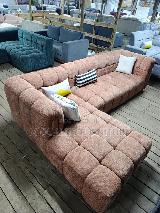 Large Corner Sofa- Perfect for Big Spaces