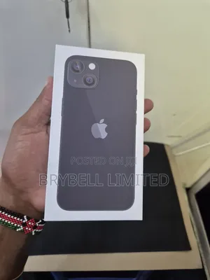 New Apple iPhone 13 128 GB Black