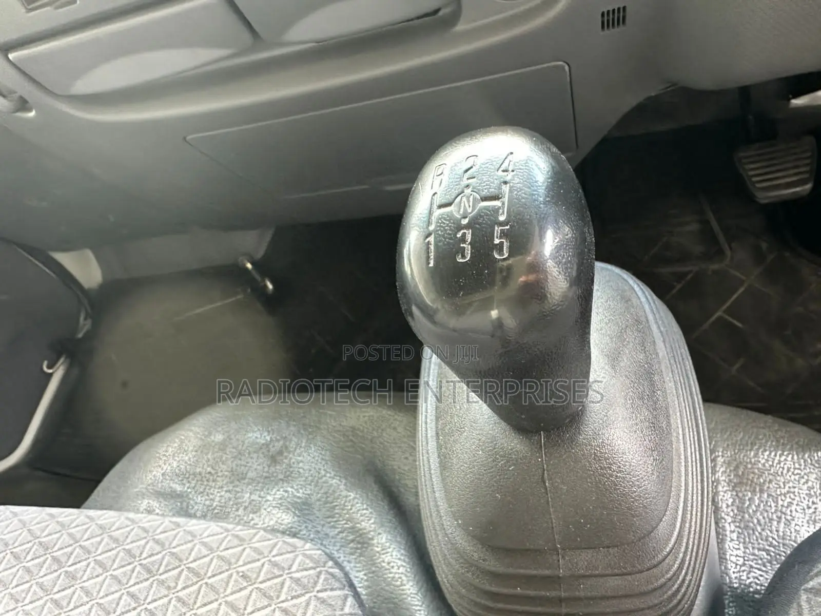 Mazda Taitan 2019 White