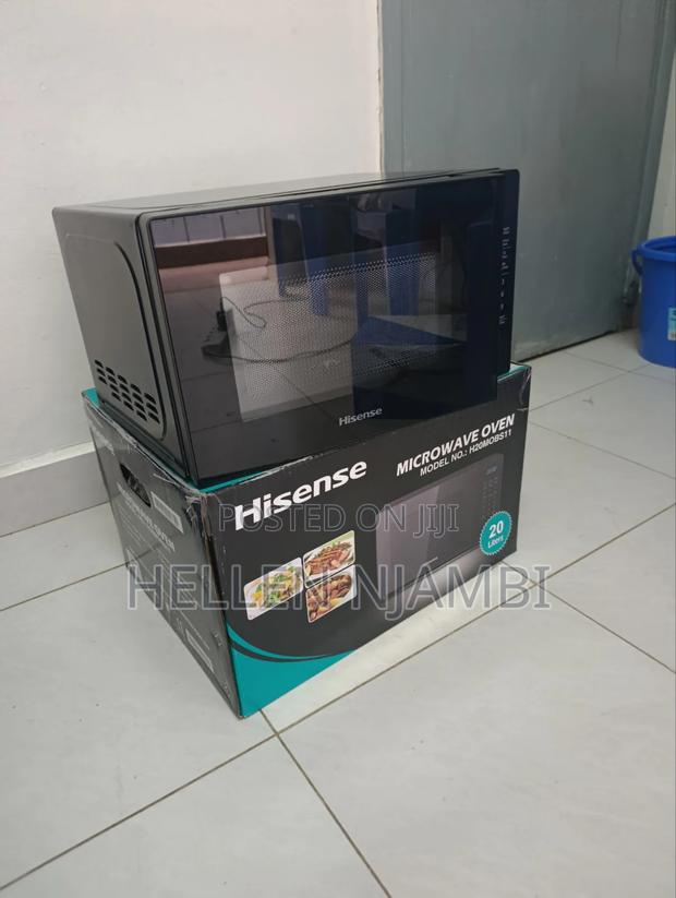 Hisense 20ltrs 700w Digital Microwave Oven (Black)
