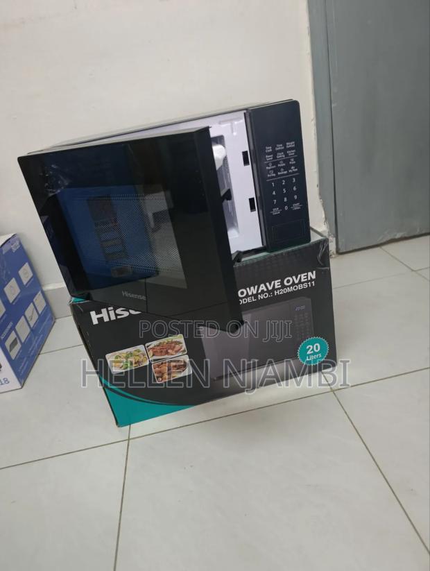 Hisense 20ltrs 700w Digital Microwave Oven (Black) - thumbnail 2