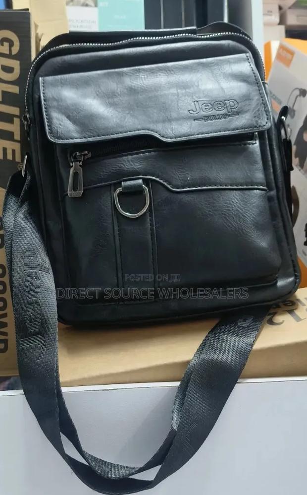 Jeep Messenger Bag – Fashionable Everyday Bag - thumbnail 2