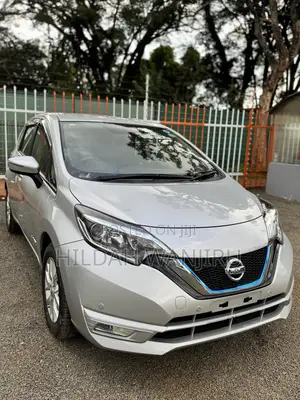 Nissan Note 2019 Silver