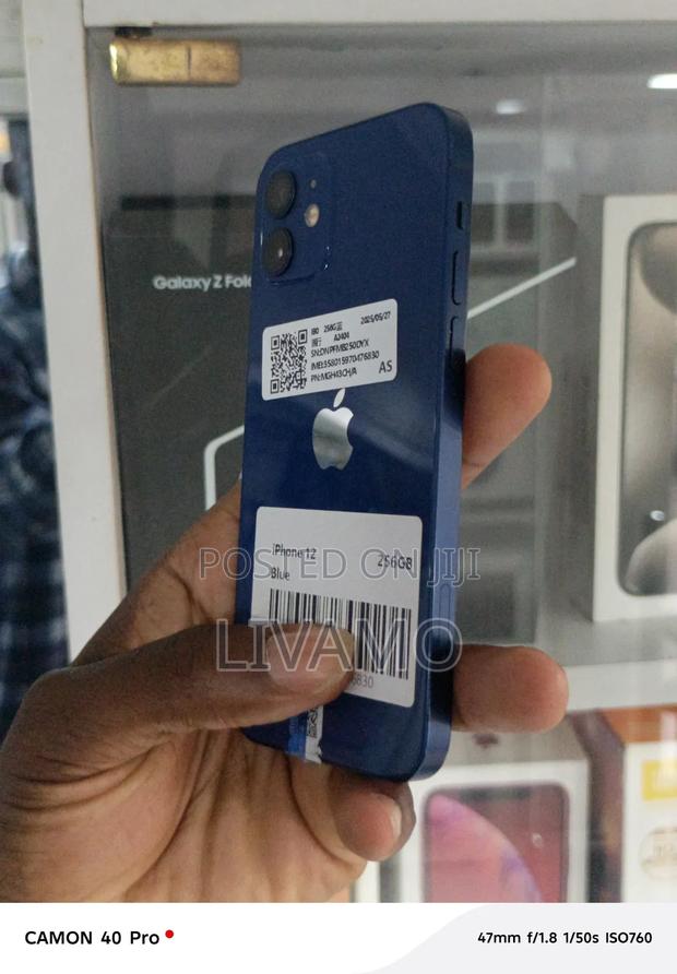 Apple iPhone 12 256 GB - thumbnail 3