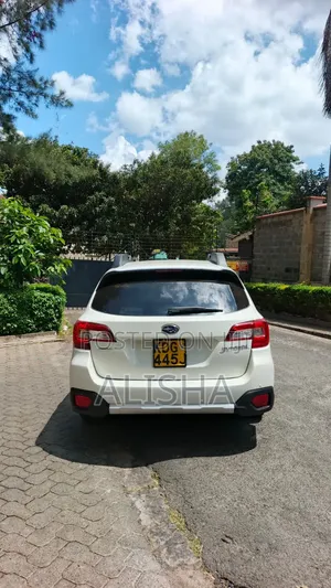 Subaru Outback 2015 White