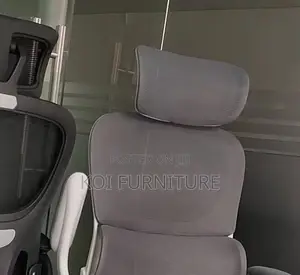 Office Chairs; Azzora Breathable Orthopedic Office Chairs