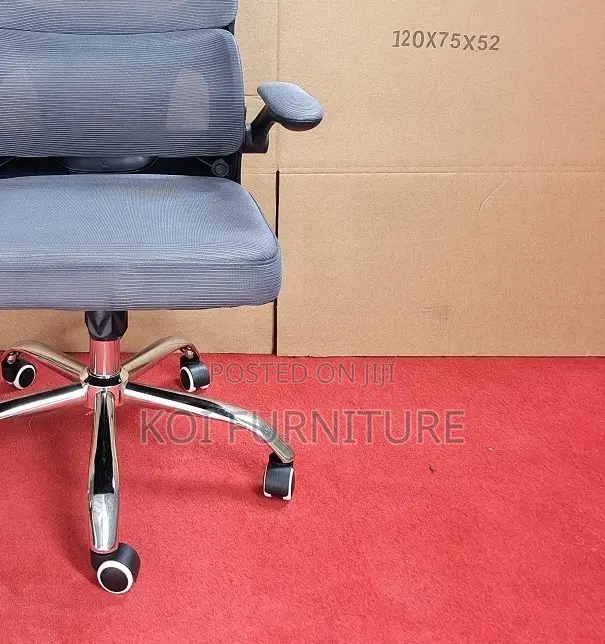 Office Chairs; Azzora Breathable Orthopedic Office Chairs