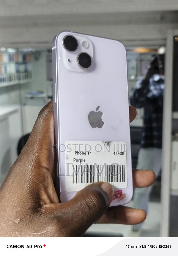 Apple iPhone 14 128 GB - main view