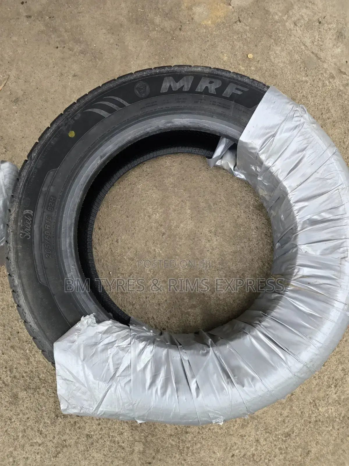 205 /60 R16 MRF Tyres (Highway)