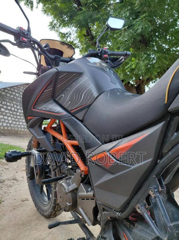 Motorcycle 2024 Gray - thumbnail 3