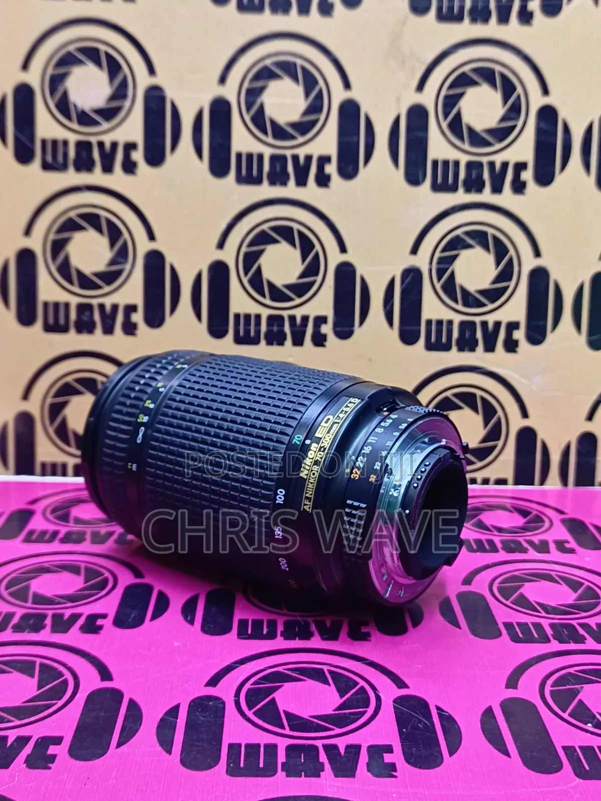 Nikon Nikorr 70-300mm-Works Perfect