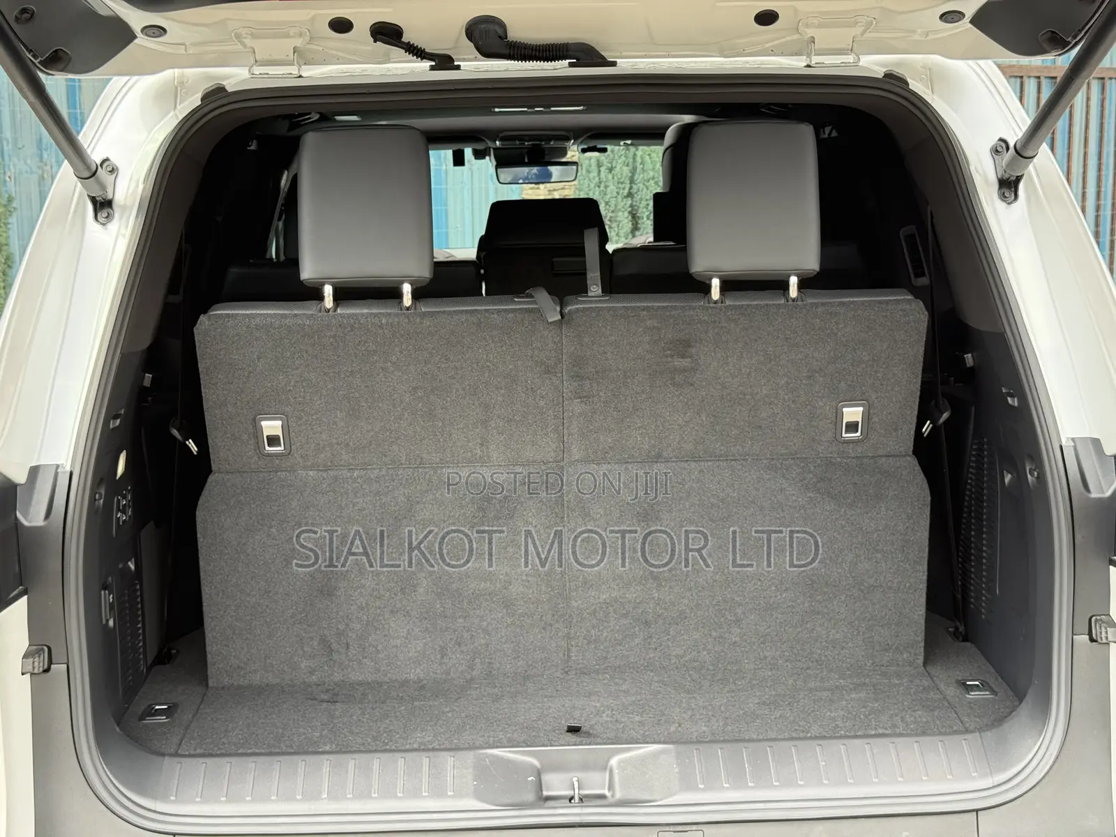 Lexus LX 600 2022 White